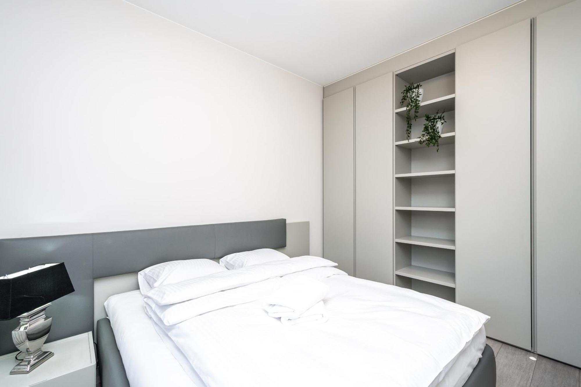 Rentplanet - Apartament Lubicz Krakkó Kültér fotó
