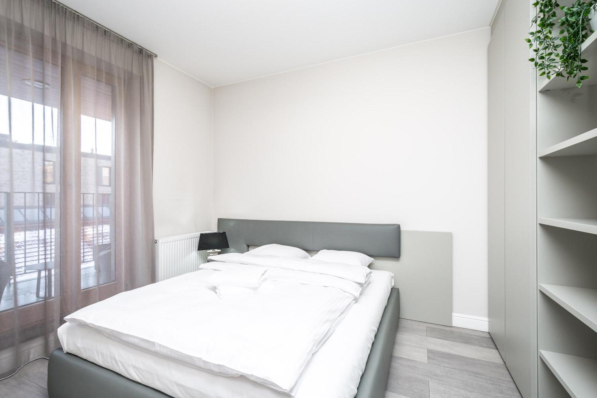 Rentplanet - Apartament Lubicz Krakkó Kültér fotó